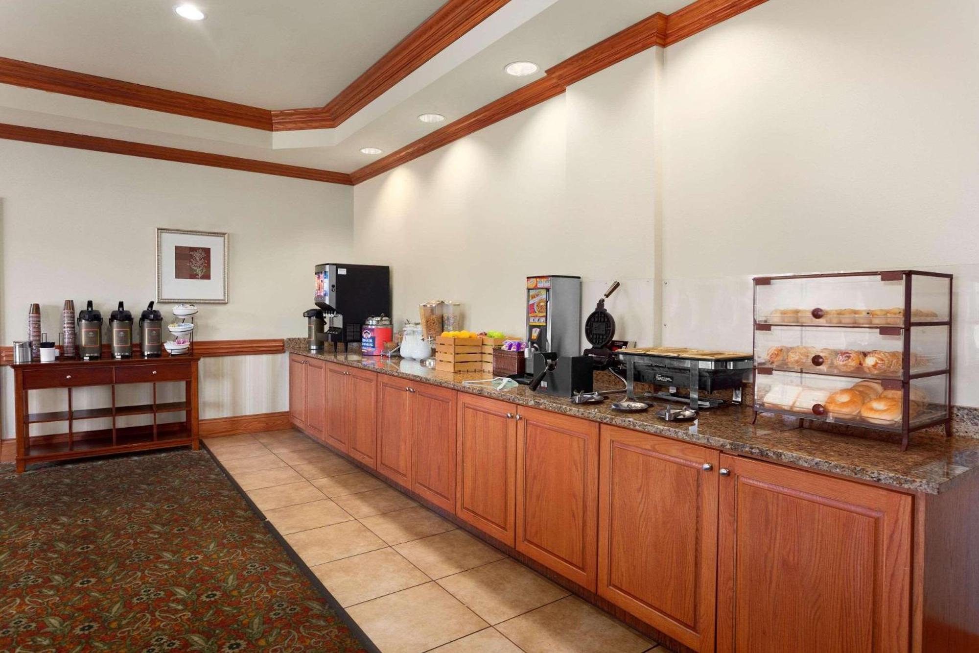 Country Inn & Suites By Radisson, Tifton, Ga Esterno foto